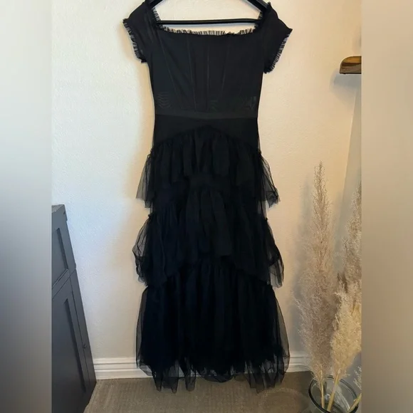 Betsy & Adam | Dresses | Nwt Betsy Adam Black Maxi Tiered Tulle Skirt With  Cap Sleeves And Square Neck | Poshmark